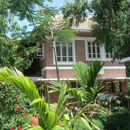 Inn Pondiville Forest Retreat 퐁디셰리 외부 사진